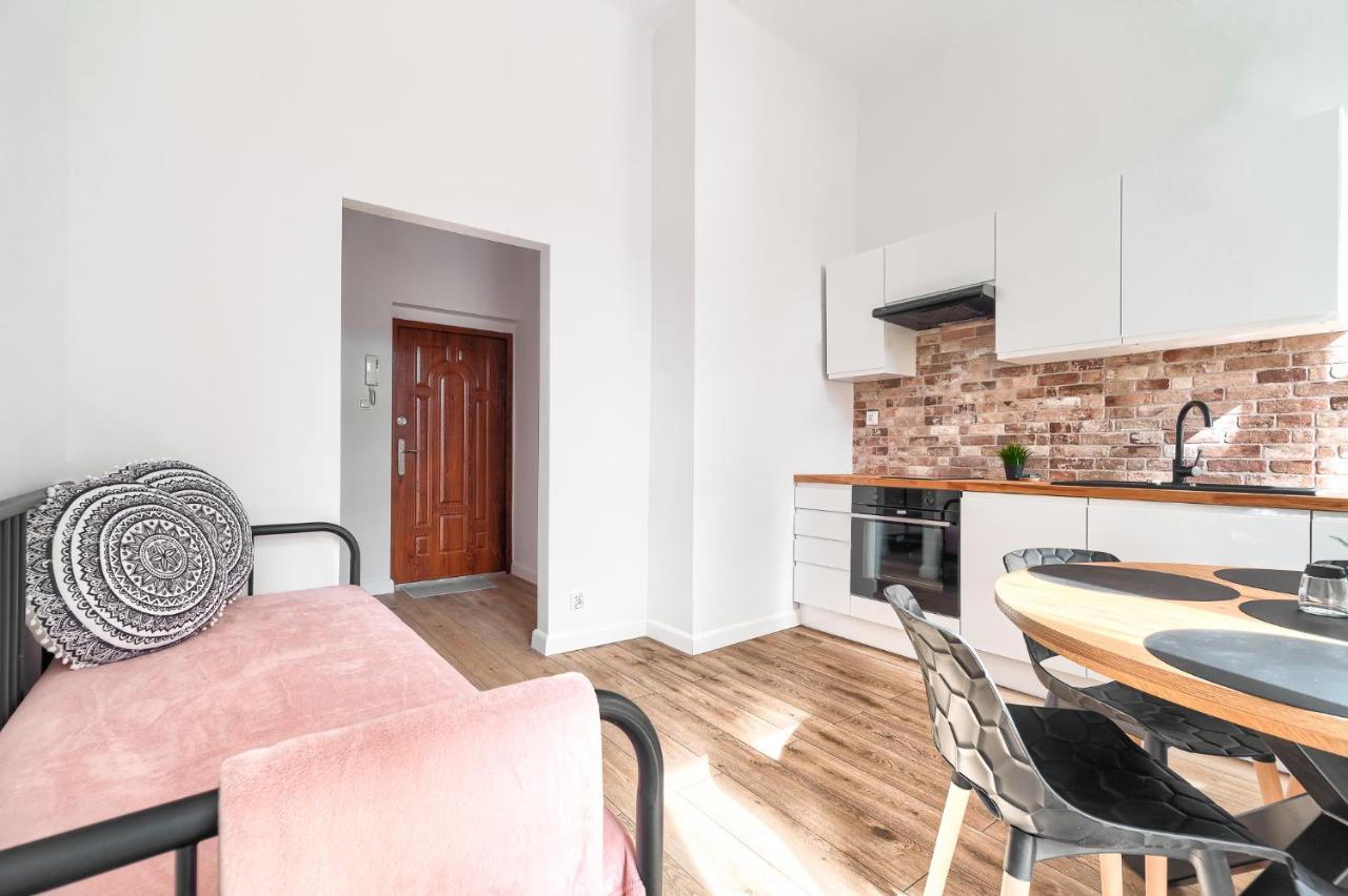 Margi Eos Apartament Large & Balcony Lägenhet Szczecin Exteriör bild